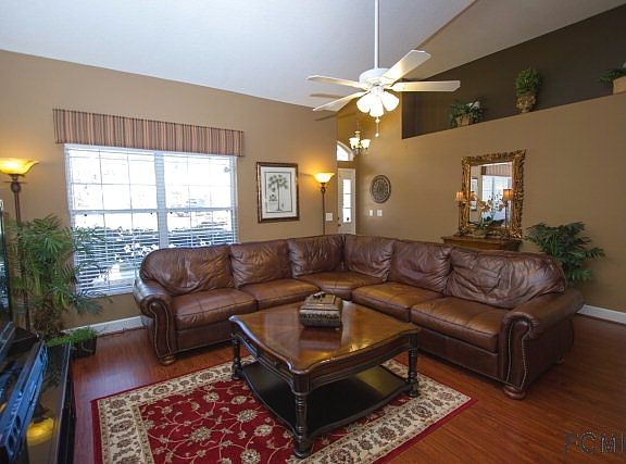 3rd image of 46 Pheasant Dr
