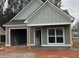 221 Oak Ave, Pine Mountain, GA 31822