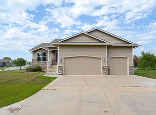 13404 E Laguna Cir, Wichita, KS 67230