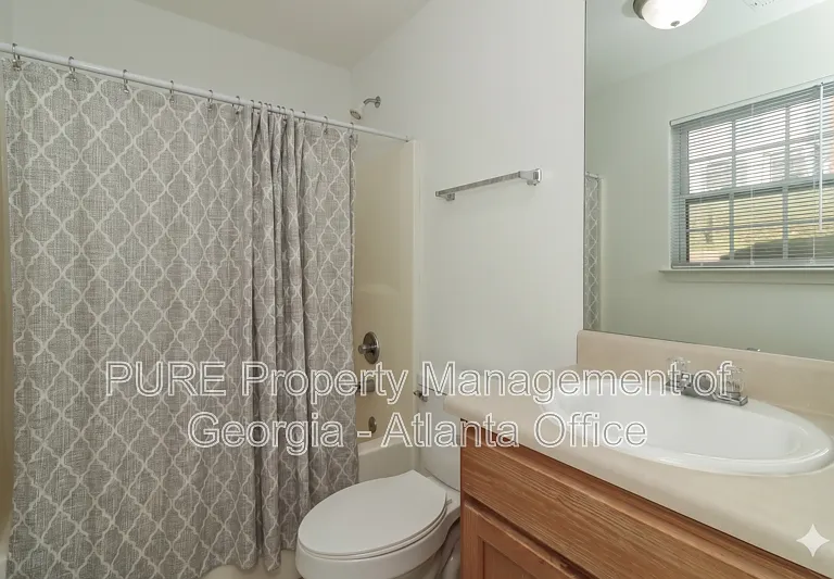1702 Stonehaven Cir — Photo 13