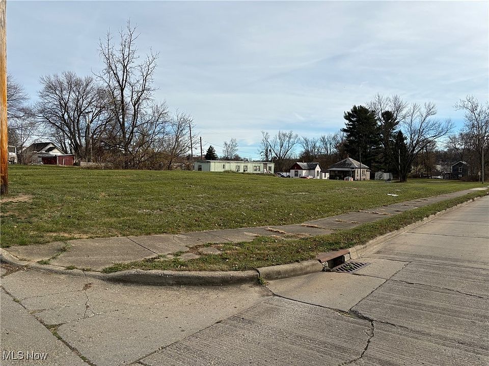 2nd image of 205 Foster Ave