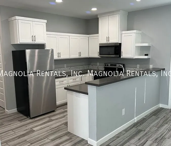 217 Rafael Dr #4 — Photo 4