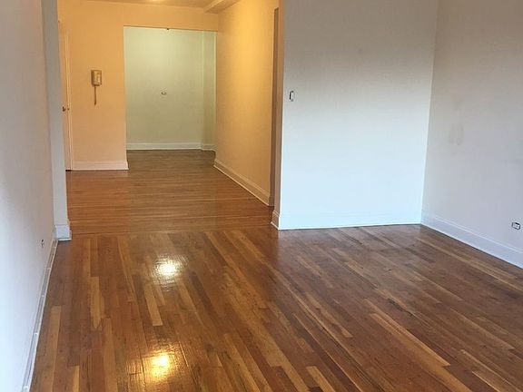 5th image of 4307 39th Pl APT 2c