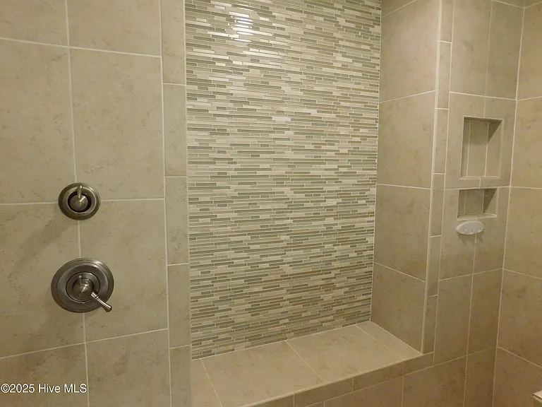 278 Gatewood Dr — Photo 38