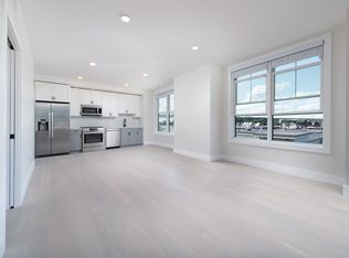 425 Border St #305, Boston, MA 02128