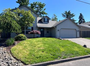 16754 SE Austin St, Milwaukie, OR 97267