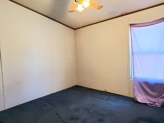 2nd image of 242 S Kansas Ave