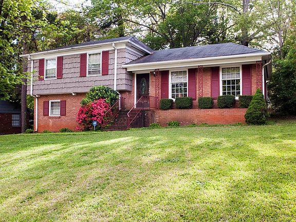 2nd image of 213 Sheffield Dr