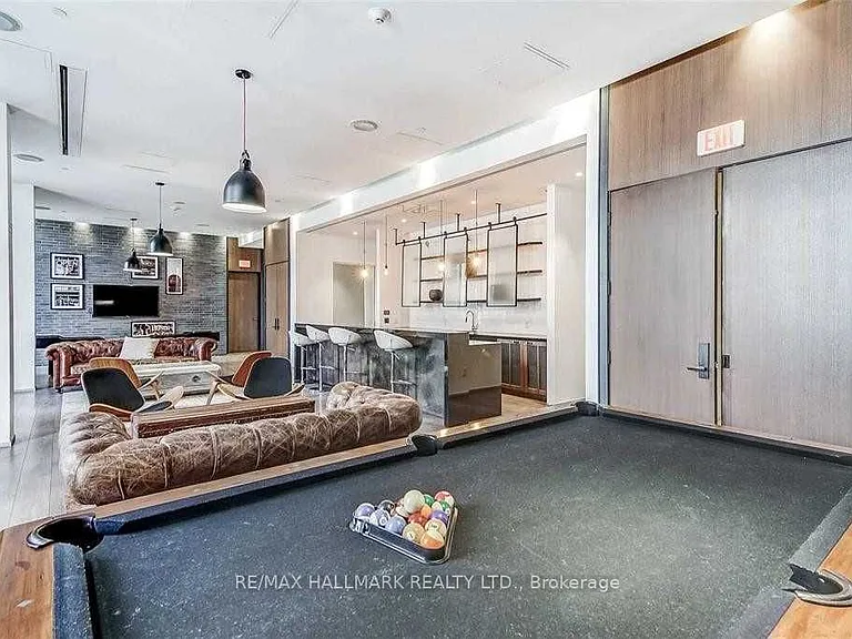 783 Bathurst St #227 — Photo 27