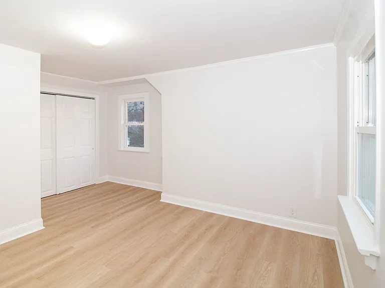 1184 Grovania Ave #2 — Photo 10