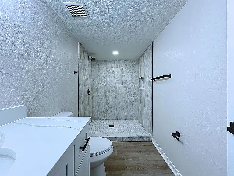 2881 Hammock Dr — Photo 43