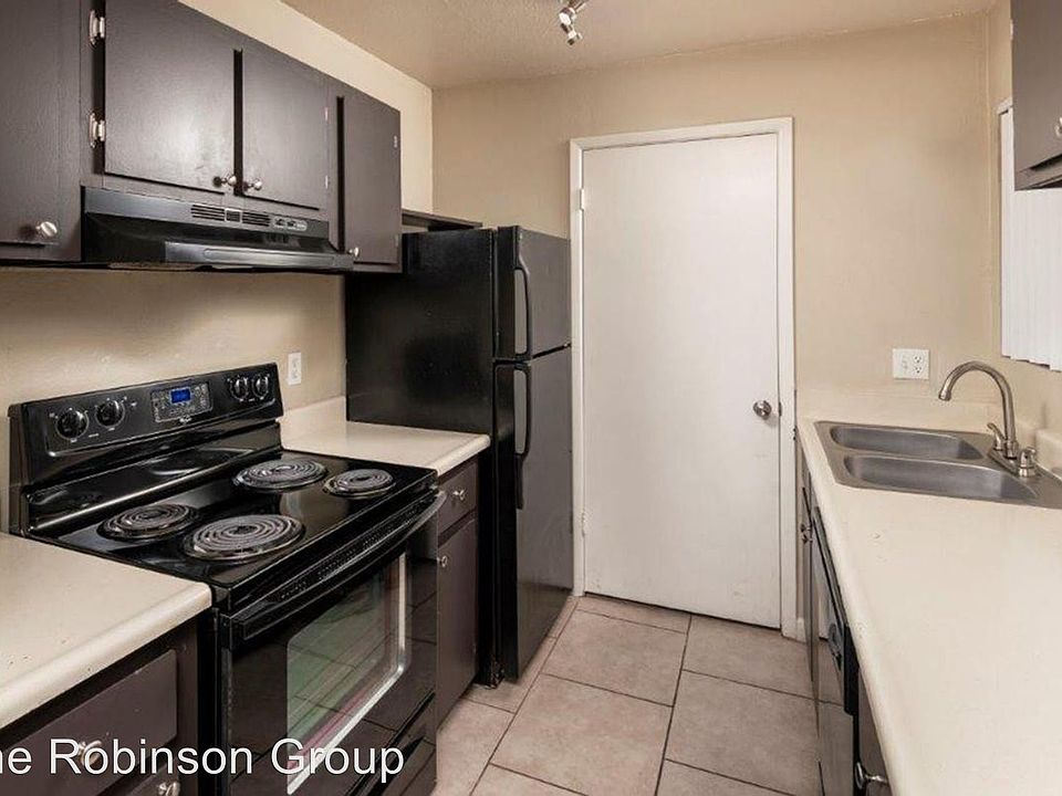 1st image of 11821 N 28th Dr APT 215