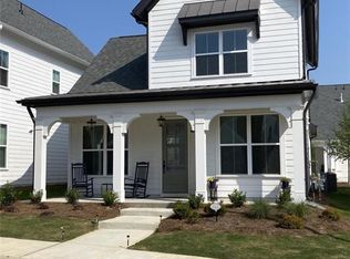 2085 Harvest Pond Cir, Suwanee, GA 30024