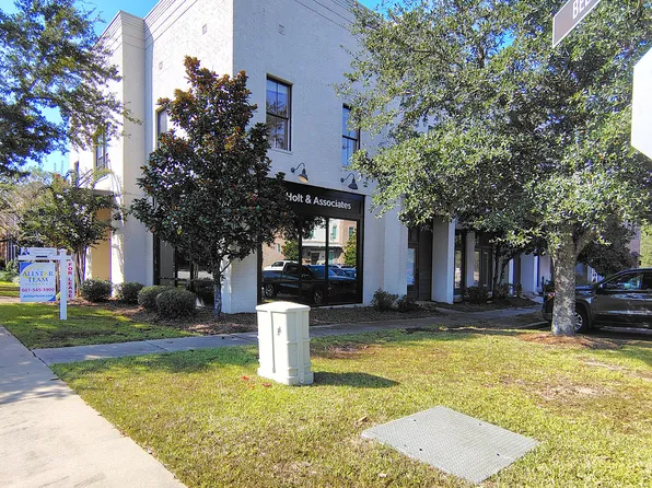 5 Town Center Sq, Hattiesburg, MS 39402