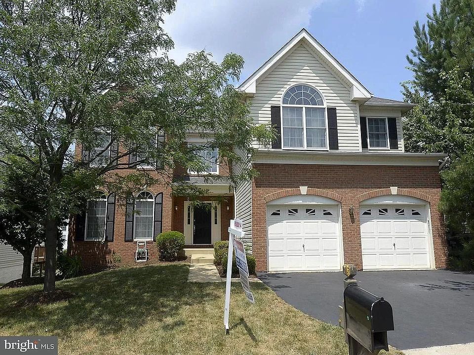 1st image of 13324 Horsepen Woods Ln
