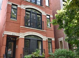 831 W George St #2, Chicago, IL 60657