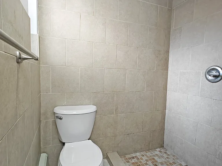 3001 Wickham Ave — Photo 17