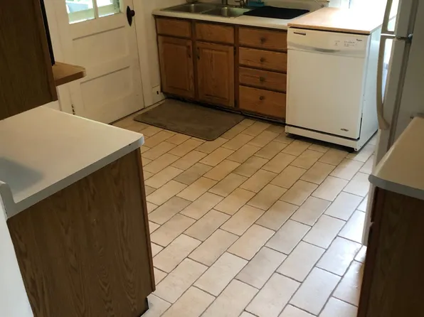 118 Schuyler Pl, Ithaca, NY 14850