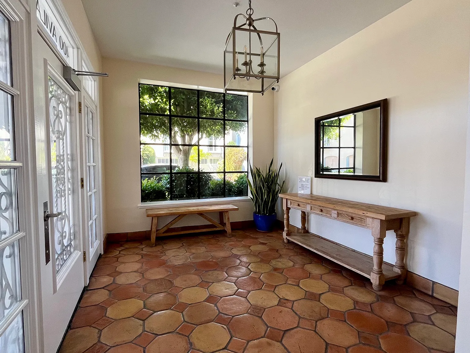 1 bed, $5,000 — Photo 2