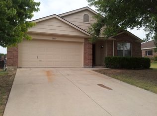 1805 Berkeley Dr, Glenn Heights, TX 75154