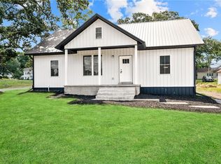 201 Linn St, Trenton, MO 64683