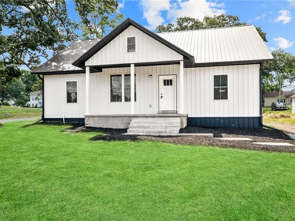 201 Linn St, Trenton, MO 64683