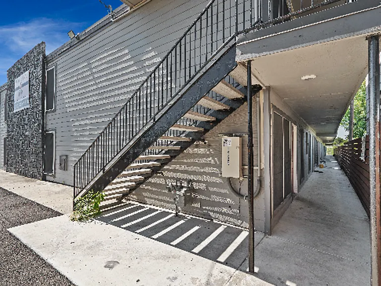 3122 Culebra Rd — Photo 9