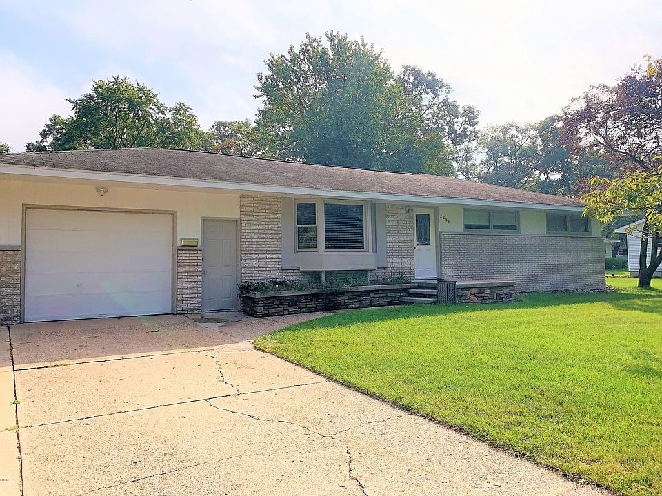 1st image of 2284 Arbor Ave