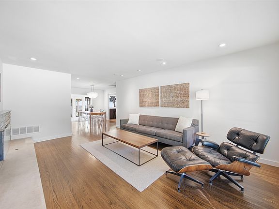 4th image of 2634 E 20th St