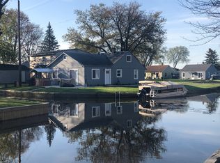 2923 Tes Dr, Highland, MI 48356