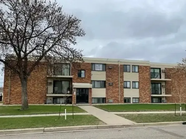 Red Gate Apartments I, 102 7th St E #4, West Fargo, ND 58078