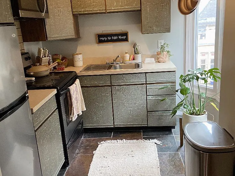 298 Bryant St #2 — Photo 3