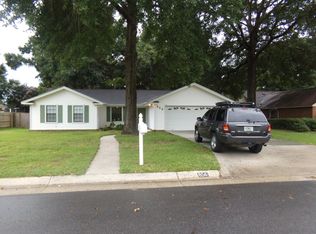 856 Valley Ridge Cir, Pensacola, FL 32514