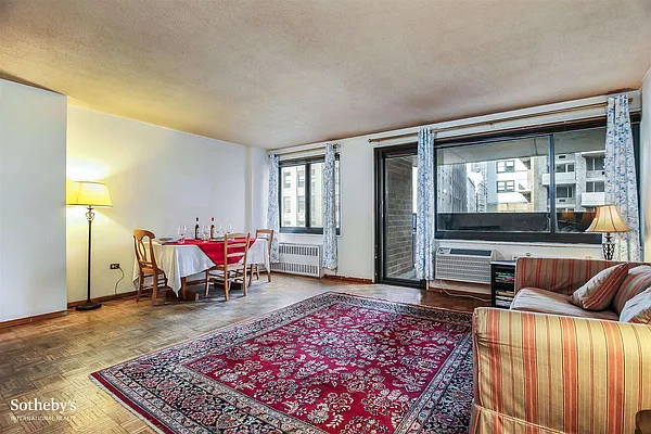 Sold by Sotheby's International Realty | media 2