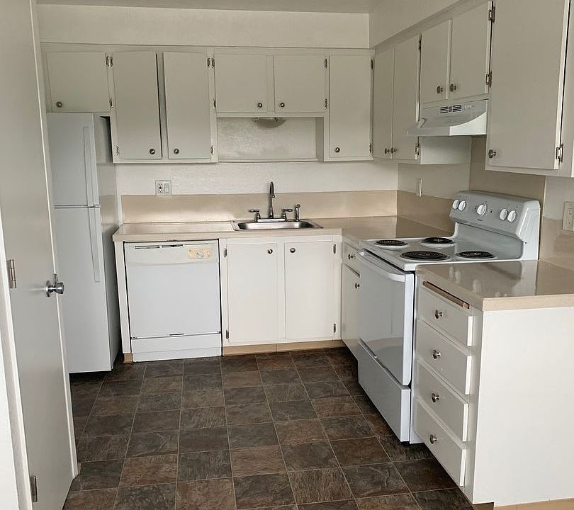 1st image of 5555 S 152nd St #96