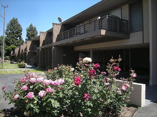 1st image of 514 E Sandra Ave APT A
