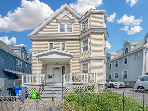 76 Centre St, Dorchester, MA 02124