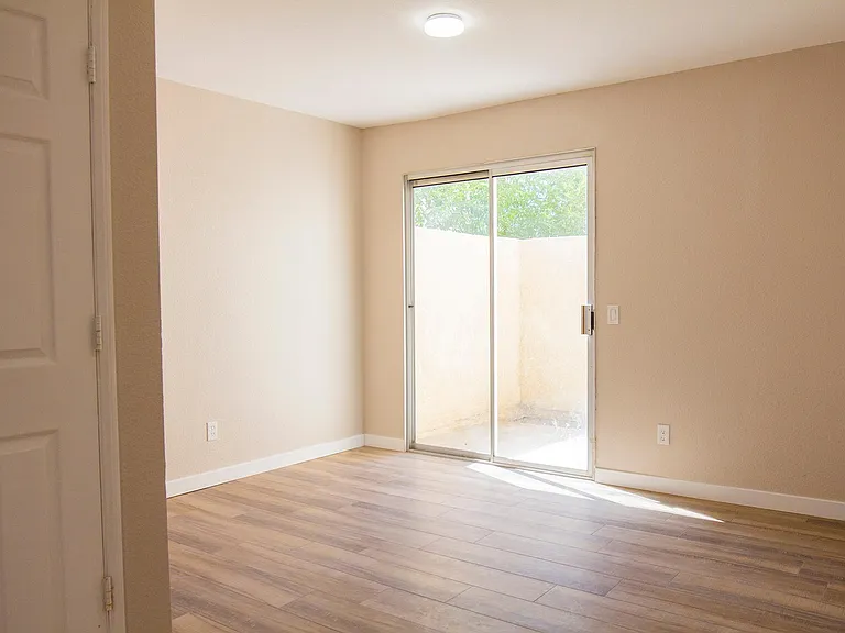 33375 Moreno Rd #2 — Photo 4