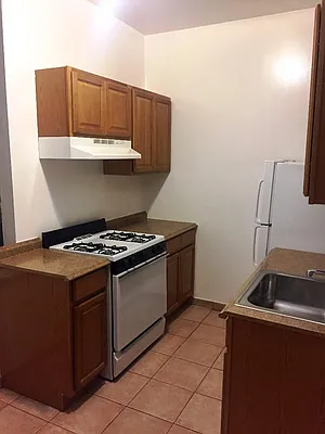 Rented by Charles Coutinho LLC | media 48