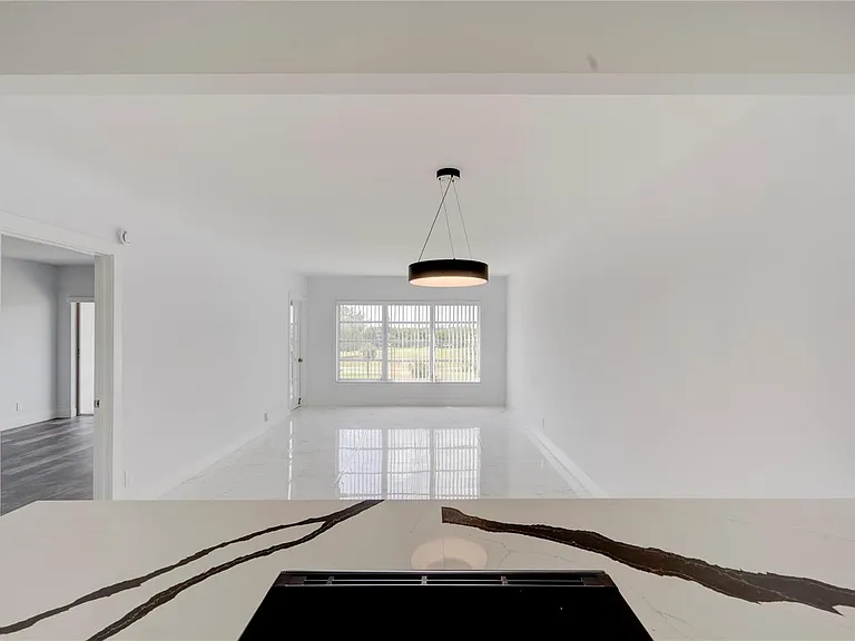 3050 N Palm Aire Dr #505 — Photo 21