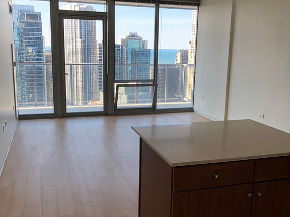 3rd image of 354 E Wacker Dr #2203