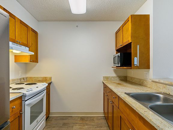4th image of 801 South St APT 2002