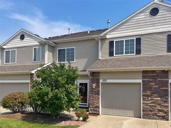 575 85th St, West Des Moines, IA 50266
