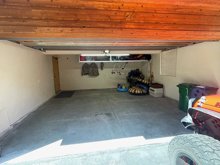 198 Country Club Dr #24 — Photo 8