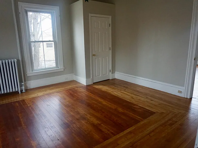 678A Maplewood Ave — Photo 22