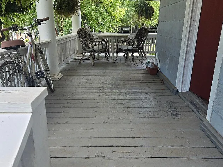 415 Pettigru St #1 — Photo 3