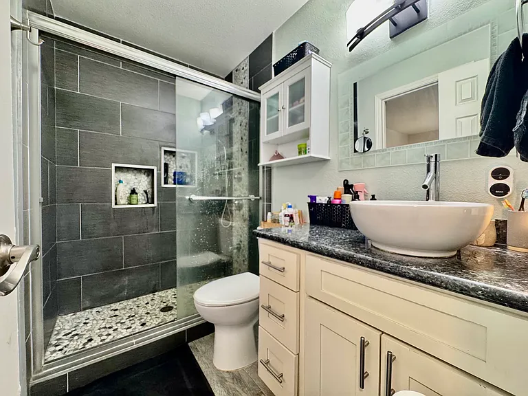 91-1010 Makaaloa St #4G — Photo 13