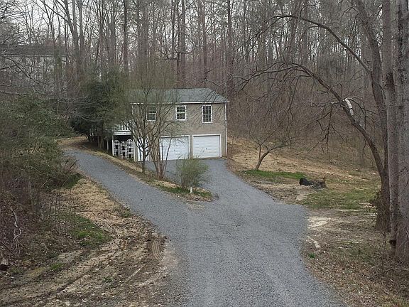 5th image of 57 Fannies Ln
