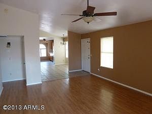 5th image of 3917 E Graythorn St