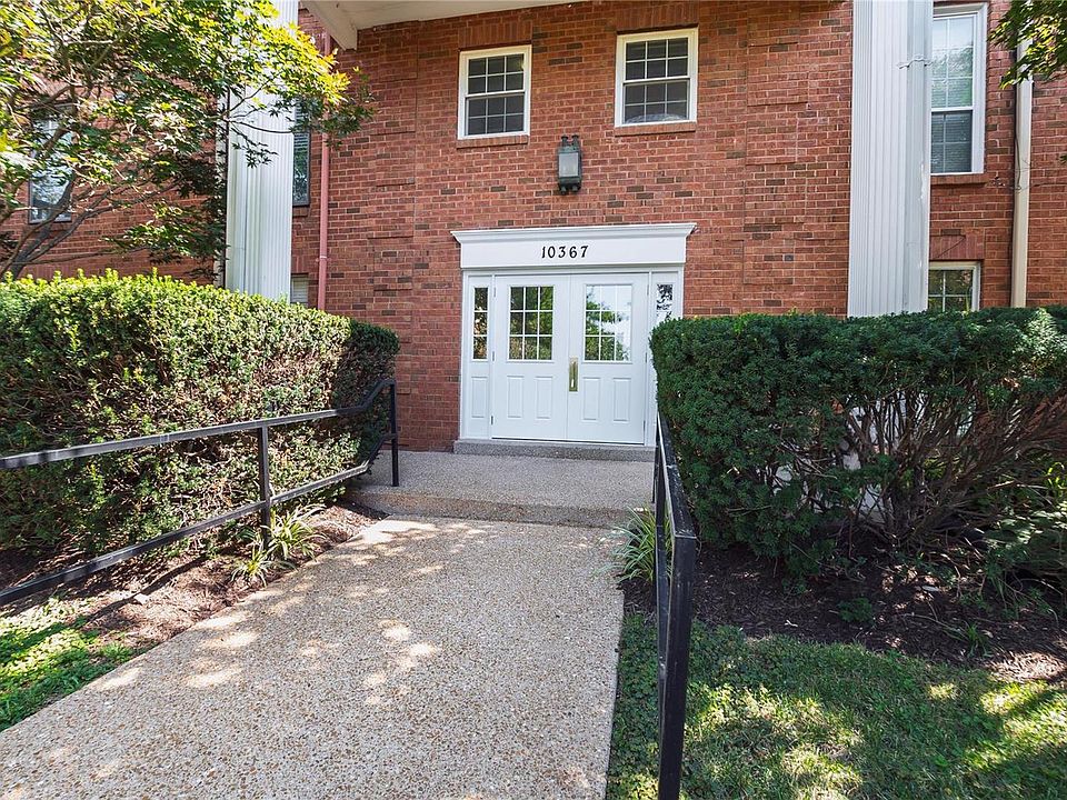 1st image of 10367 Oxford Hill Dr APT 22